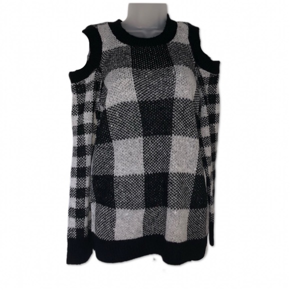 New Black and white sweater - Picture 1 of 3